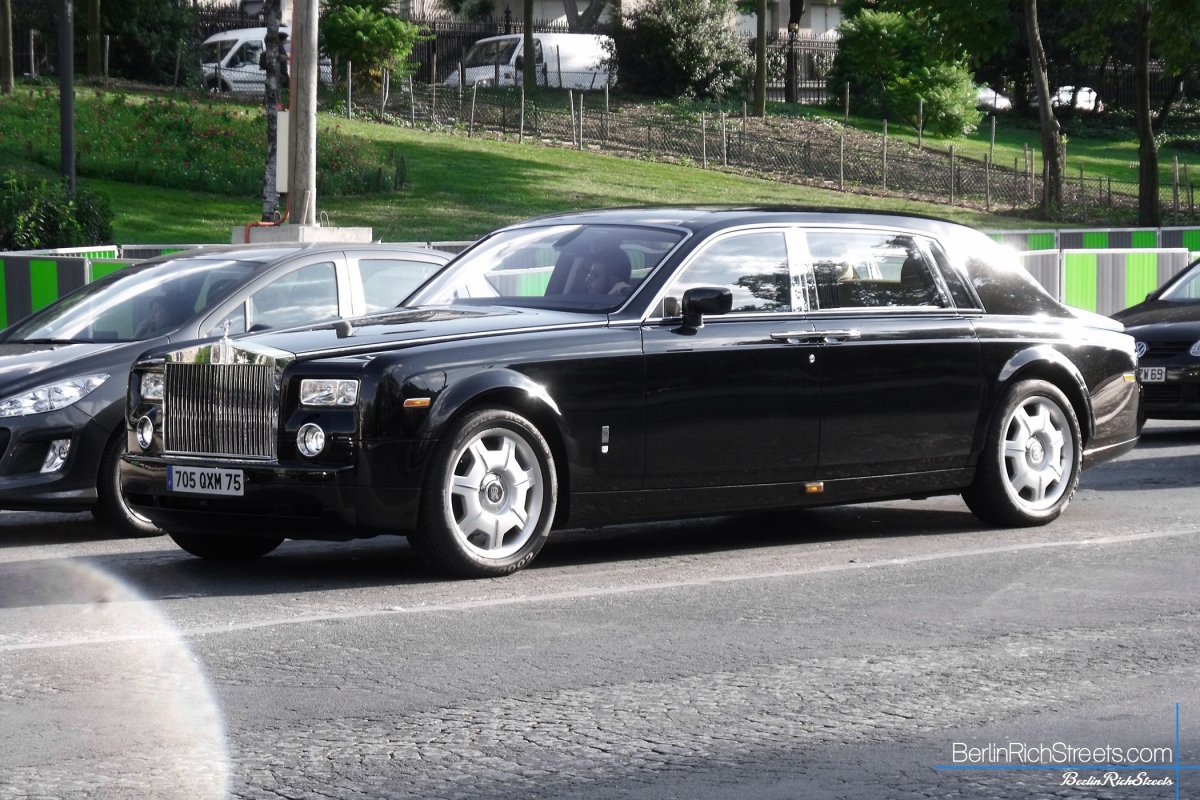 Rolls-Royce Phantom EWB spotted in Paris — BerlinRichStreets